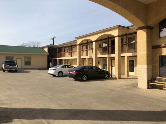 Pinn Road Inn And Suites Lackland Afb And Seaworld Сан Антонио Екстериор снимка